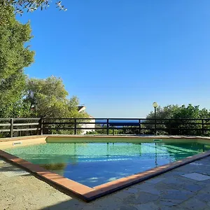 Mirto , Capitana Italia
